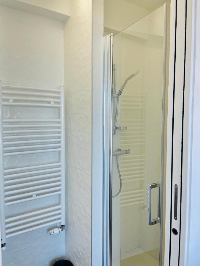 Bel Mod Mont D'or - Belvedere Moderne *